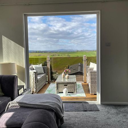 Ribble Valley Lodge Retreat Джисберн Экстерьер фото