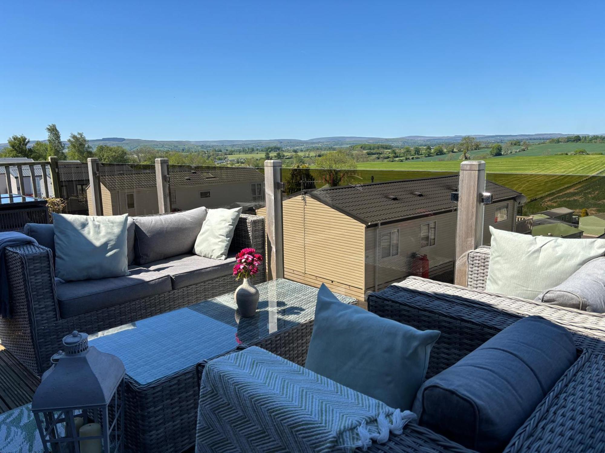 Ribble Valley Lodge Retreat Джисберн Экстерьер фото